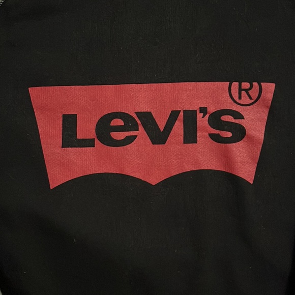 Levi’s mens crewneck - Picture 2 of 3